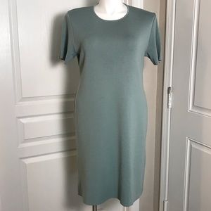 SHORT SLEEVE‎ LIGHT GREEN PLUS SIZE SWEATER DRESS